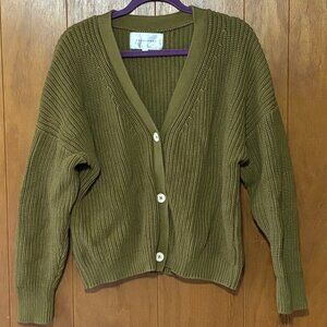 Tradlands Shelter Cardigan in Olive Green